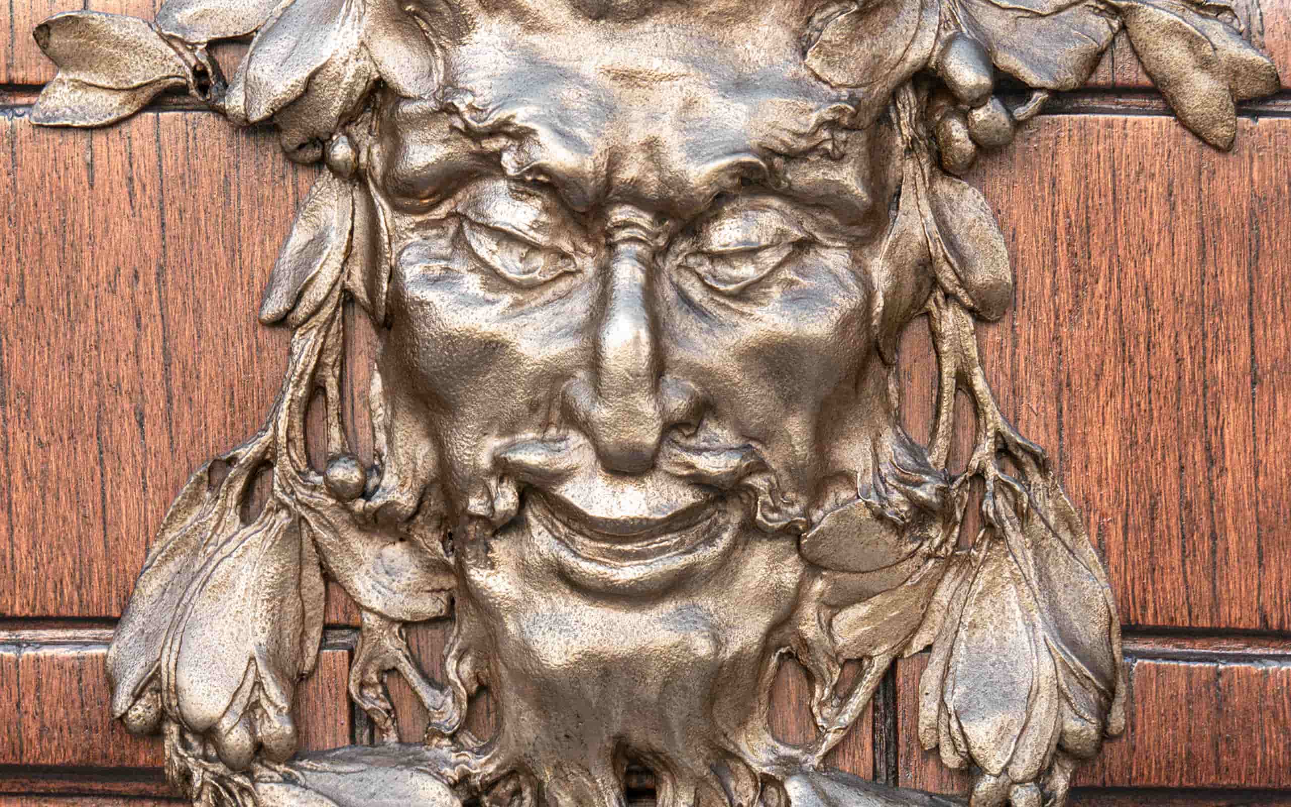 Serie Umbrales (Rostros) / Thresholds (Faces) — Ani Casset
